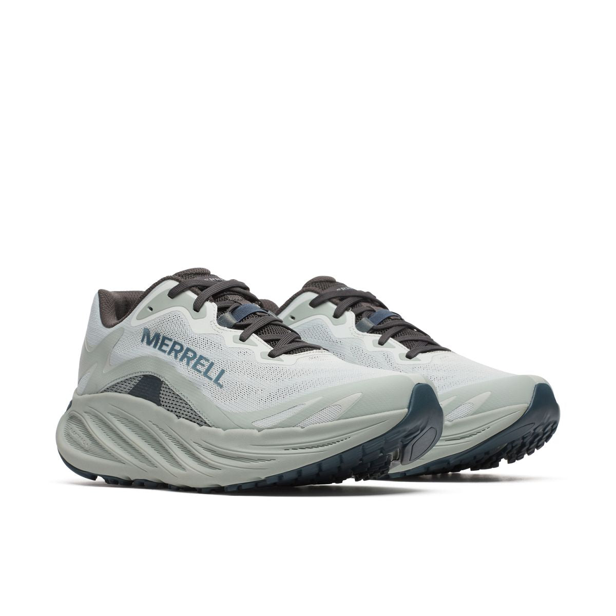 Men's ProMorph Trail Running Sneakers / Merrell Online