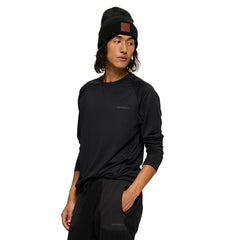Men - Tech Long Sleeve Tee - Long Sleeves / Merrell Online