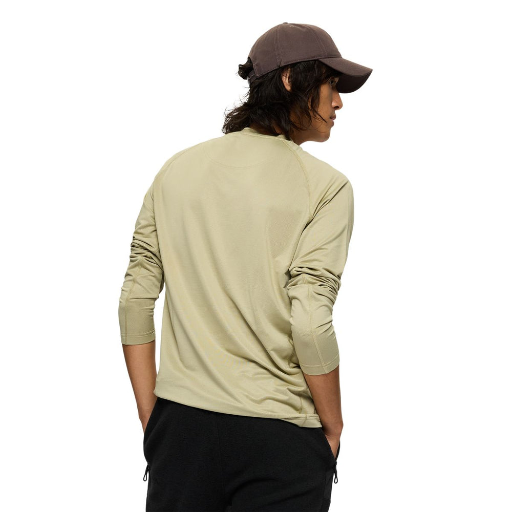 Men - Tech Long Sleeve Tee - Long Sleeves / Merrell Sale