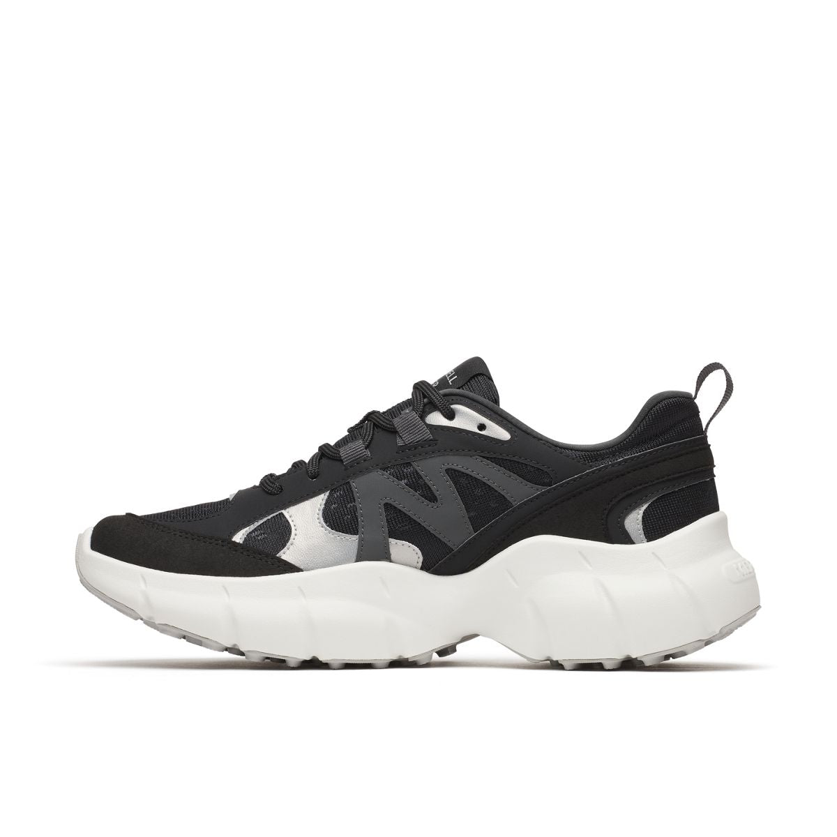 Women - Clover Tech Sneaker - Low / Merrell Discount